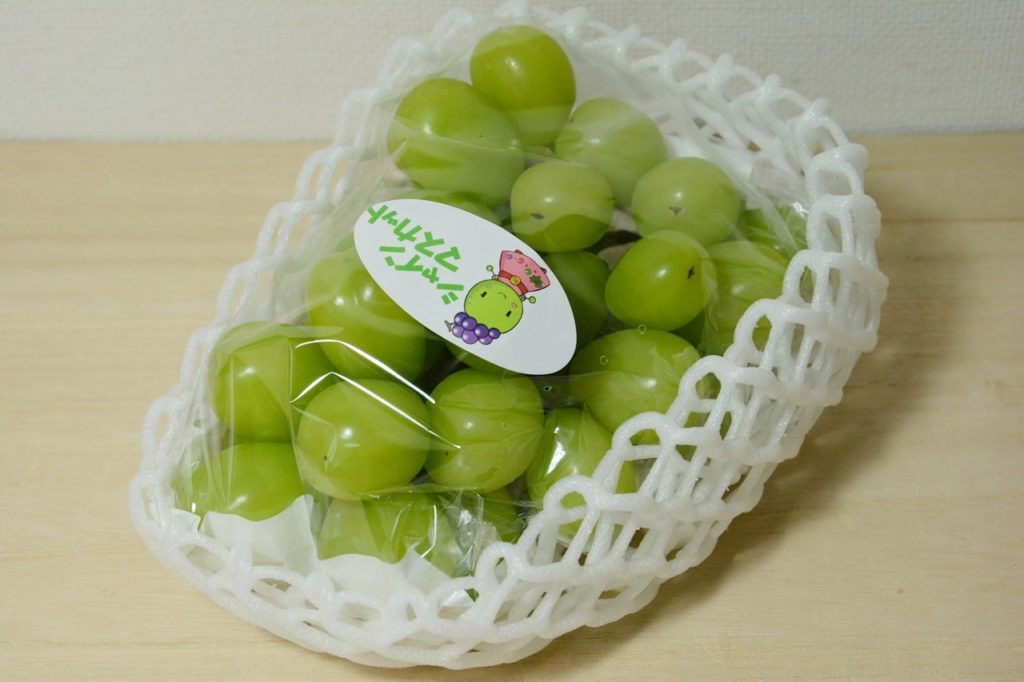 Tsuwano Grape Shine Muscat Dan Pione 津和野ぶどう シャインマスカットとピオーネ Japan Indonesia Blog