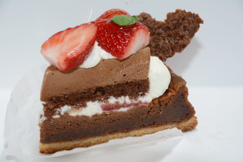 きのとや チョコレートケーキ チョコレートフレークが付いている Kue Cokelat Toko Kinotoya Japan Indonesia Blog