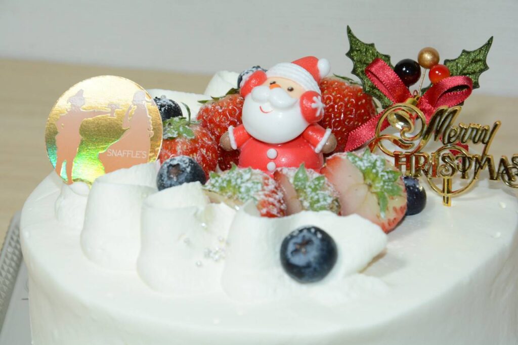 今年のクリスマスケーキはこれ 函館スナッフルス いちごデコレーション Christmas Cake Snaffles Strawberry Decoration Japan Indonesia Blog