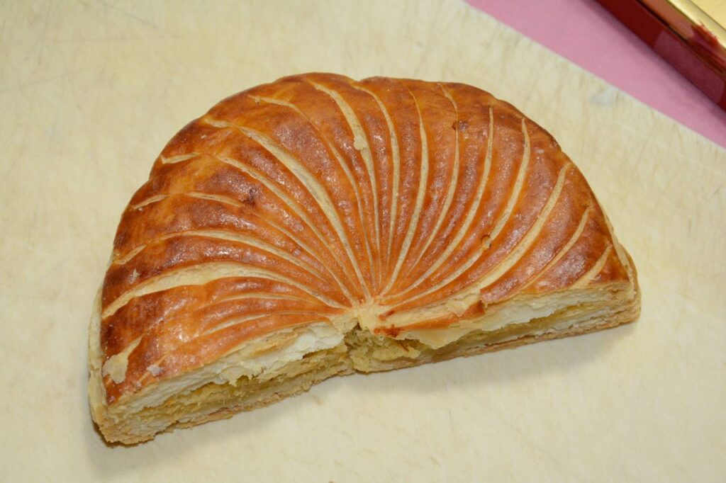 ガレットデロワ Japan Indonesia Blog