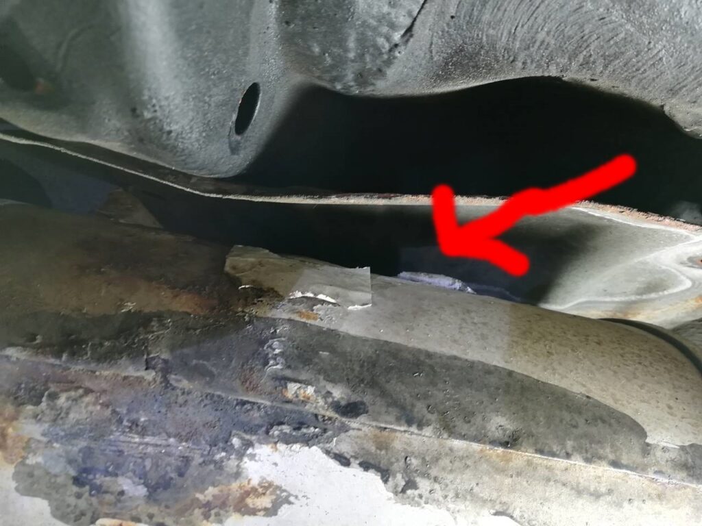 フィット マフラーの穴補修 ホルツのパテ使用 車修理 Fit Muffler Hole Repair Japan Indonesia Blog