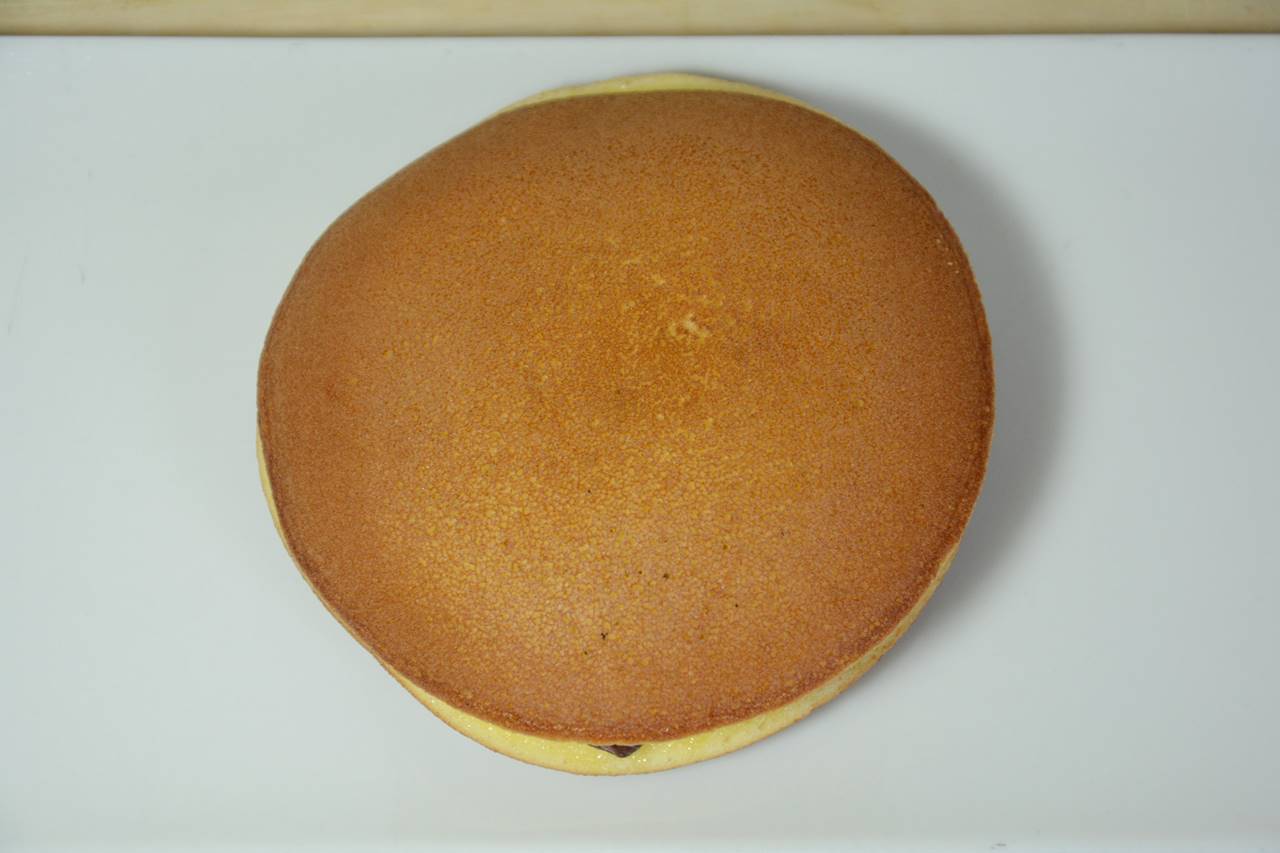 絶品のどら焼きを食べたいならこれ 六花亭の ご容赦どら焼き Goyosha Dorayaki Rokkatei Sweets Hokkaido Japan Indonesia Blog